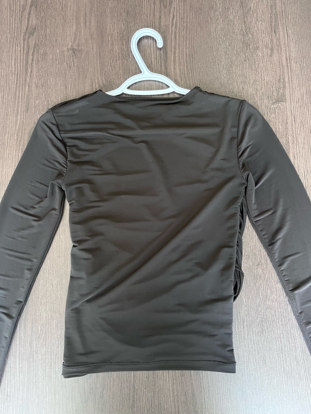 Zara Black Long-Sleeve Ruched Top - Picture 6 of 6